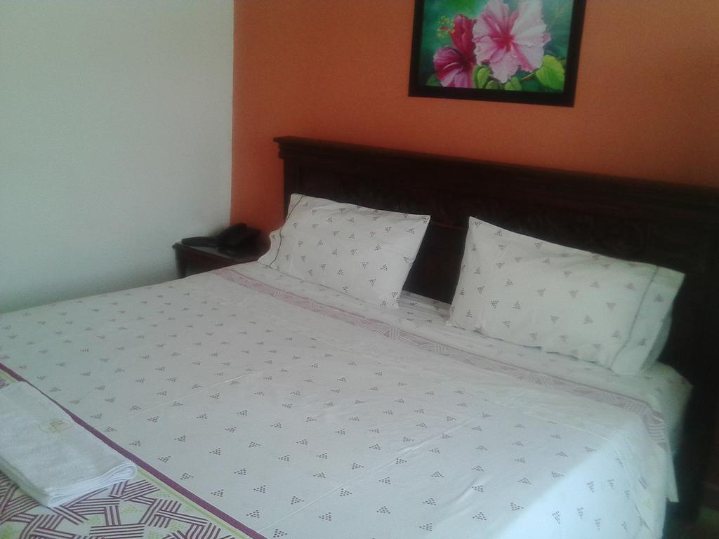 Hotel Suramericano Villavicencio Pokój zdjęcie